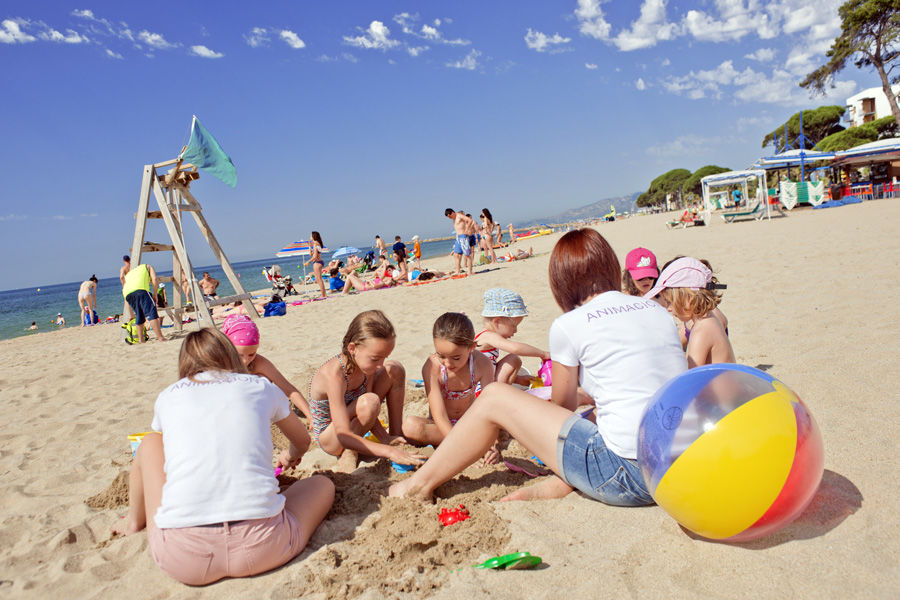 מלון Voramar קמברילס מראה חיצוני תמונה