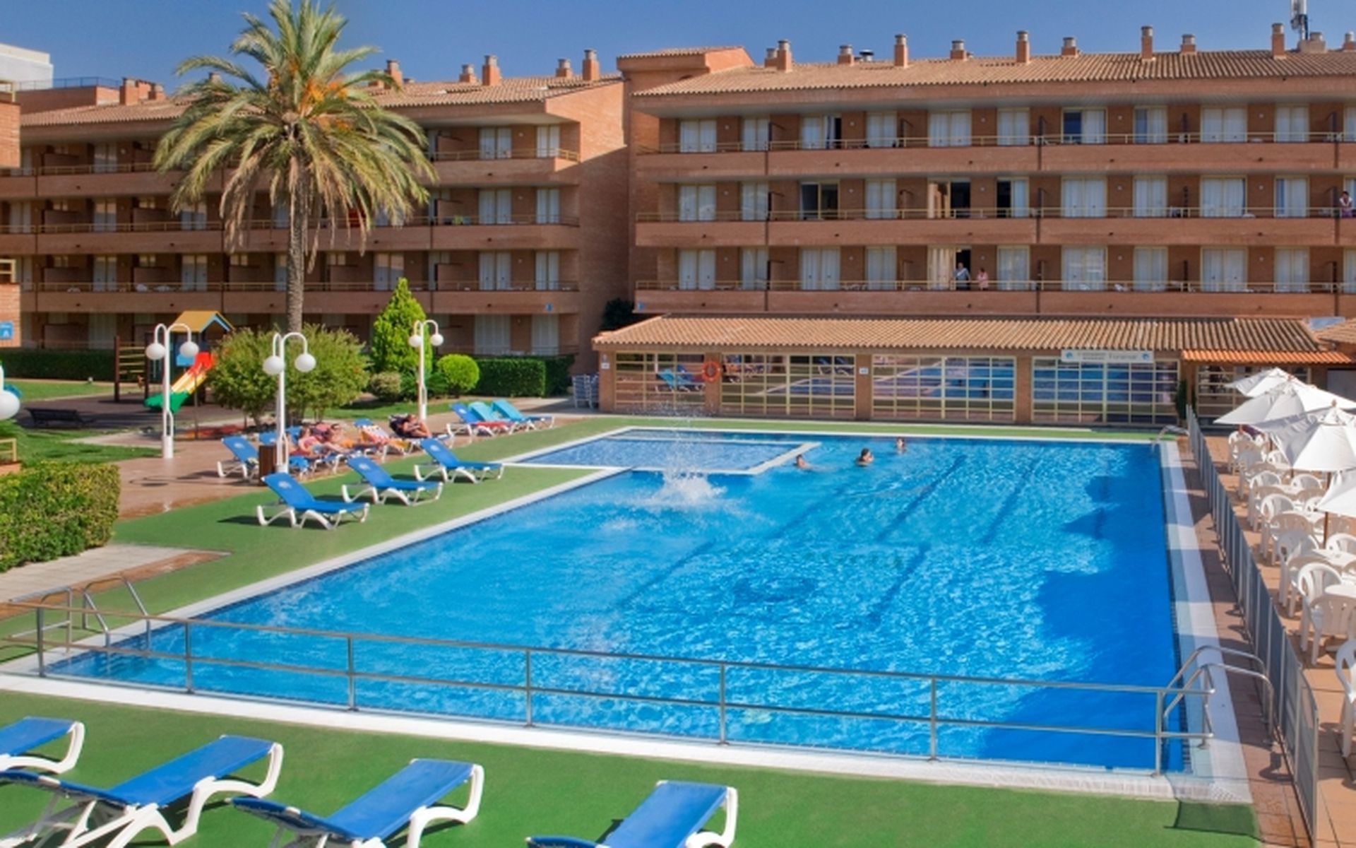 מלון Voramar קמברילס מראה חיצוני תמונה