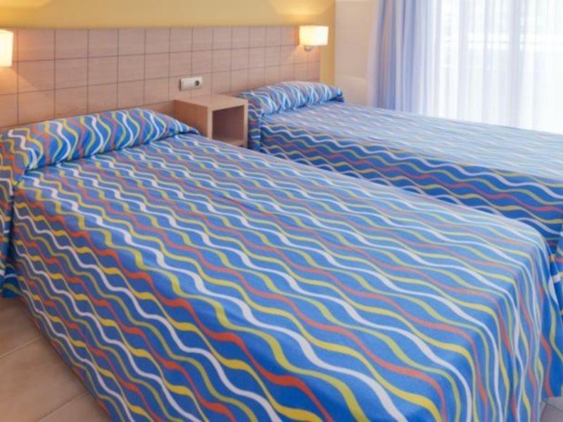 מלון Voramar קמברילס מראה חיצוני תמונה