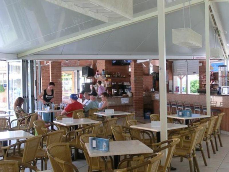 מלון Voramar קמברילס מראה חיצוני תמונה