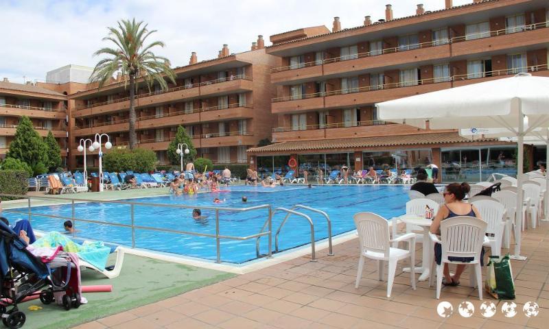 מלון Voramar קמברילס מראה חיצוני תמונה