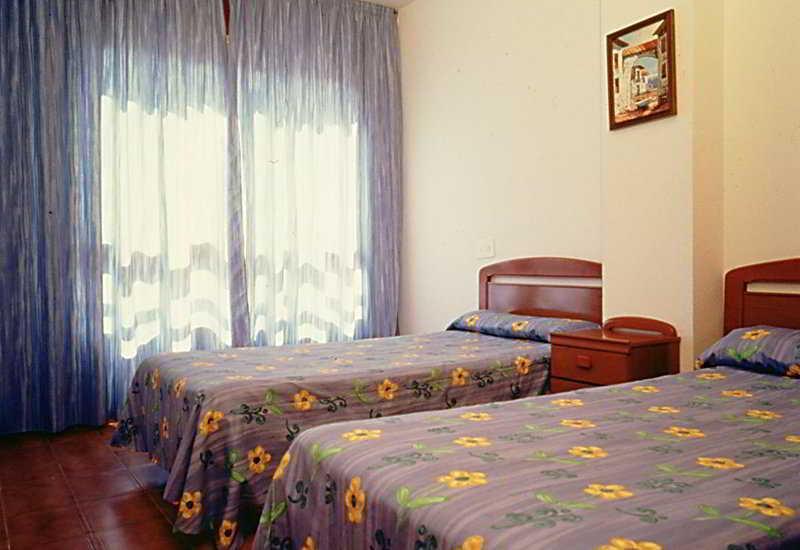 מלון Voramar קמברילס מראה חיצוני תמונה